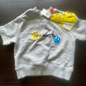 Authentic Kids Off-White Short Sleeve Sweat Shirt Size (6) *BRAND NEW*